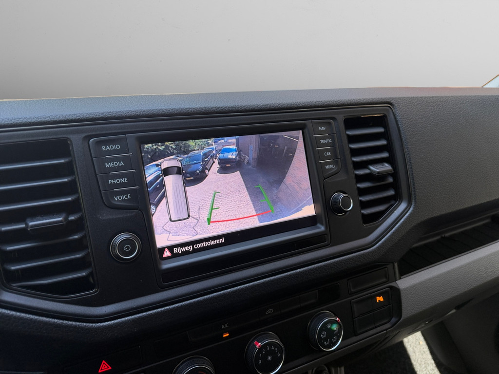 Volkswagen Crafter 35 2.0 TDI Euro 6 L2H2 Highline – Foto 8