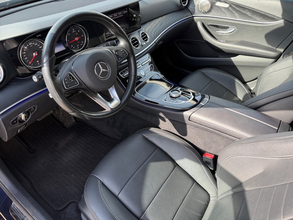 Mercedes-Benz E-Klasse 220 d AMG Prestige Plus – Foto 2