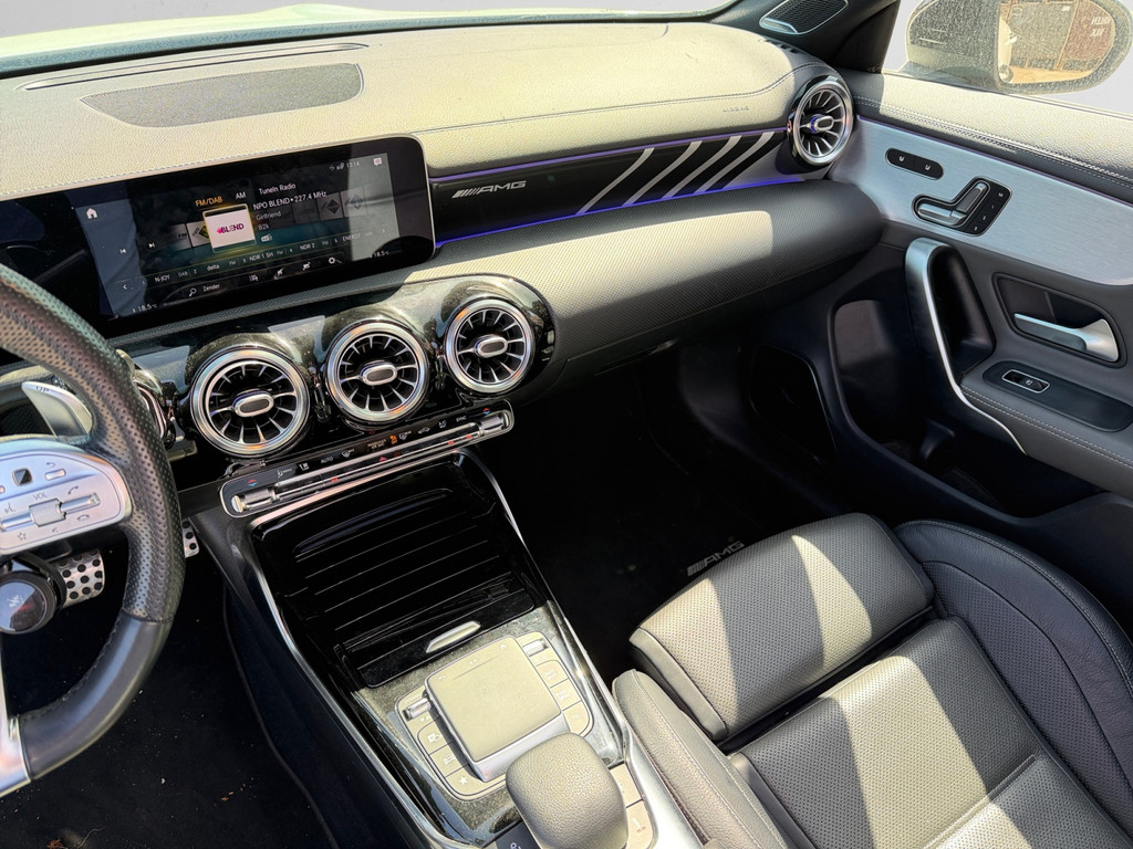 Mercedes-Benz CLA-Klasse Shooting Brake AMG 45 S 4MATIC+ Premium Plus – Foto 8