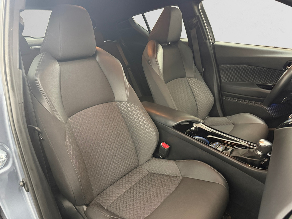 Toyota C-HR 2.0 Hybrid Business Plus Aut- – Foto 3