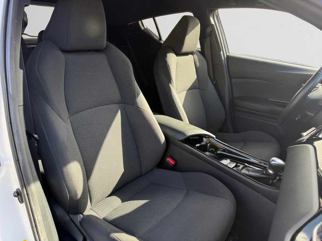 Toyota C-HR 1.8 Hybrid Dynamic Aut- – Foto 3