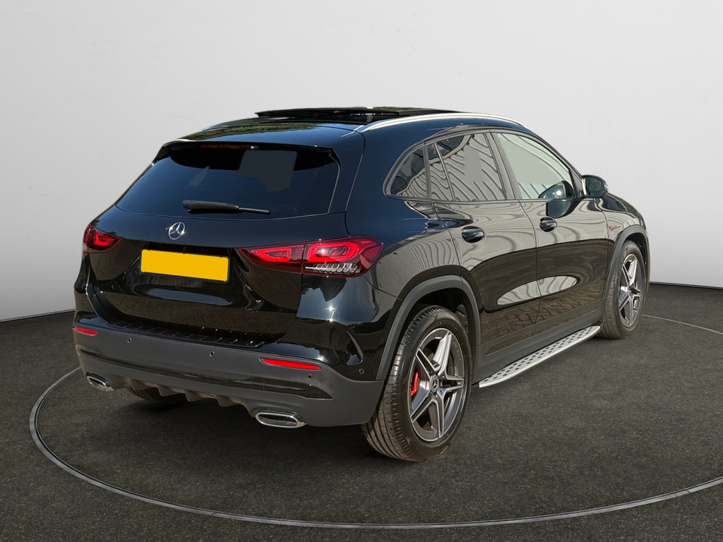 Mercedes-Benz GLA 250 4MATIC AMG Line – Foto 6