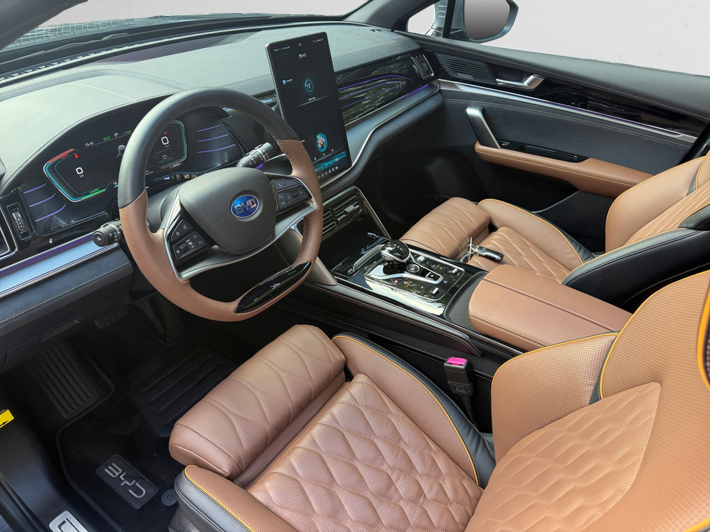 BYD TANG AWD Executive 86 kWh- – Foto 2