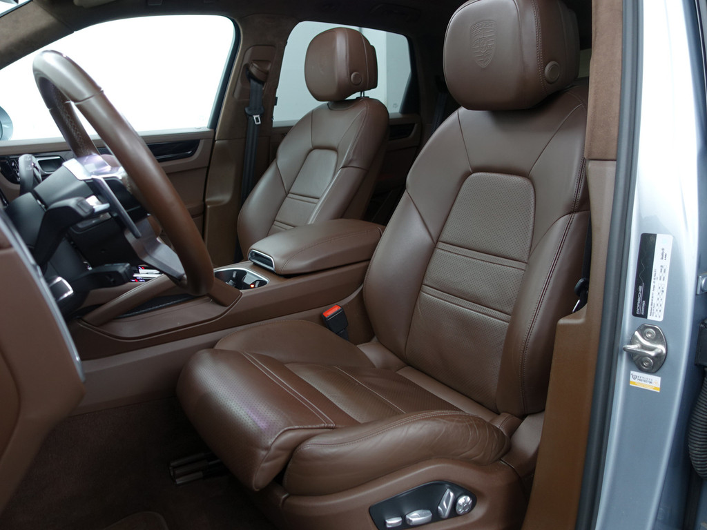 Porsche Cayenne 3.0 E-Hybrid Sport Design- – Foto 4