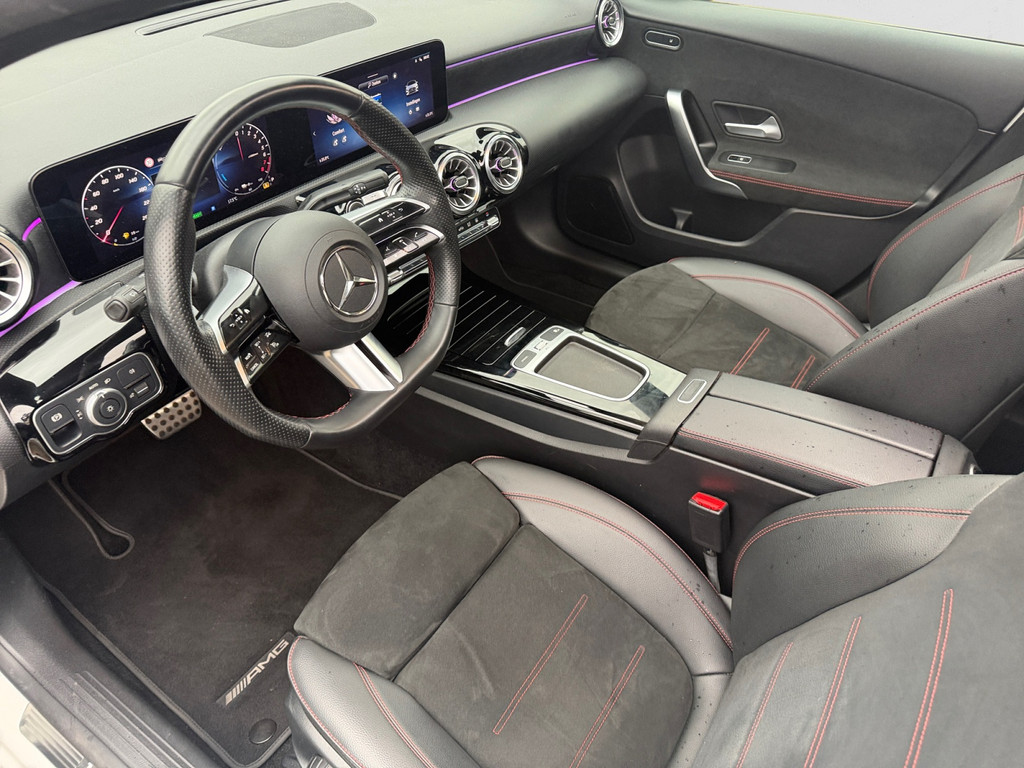 Mercedes-Benz A-Klasse 250 e AMG Line Aut- – Foto 2