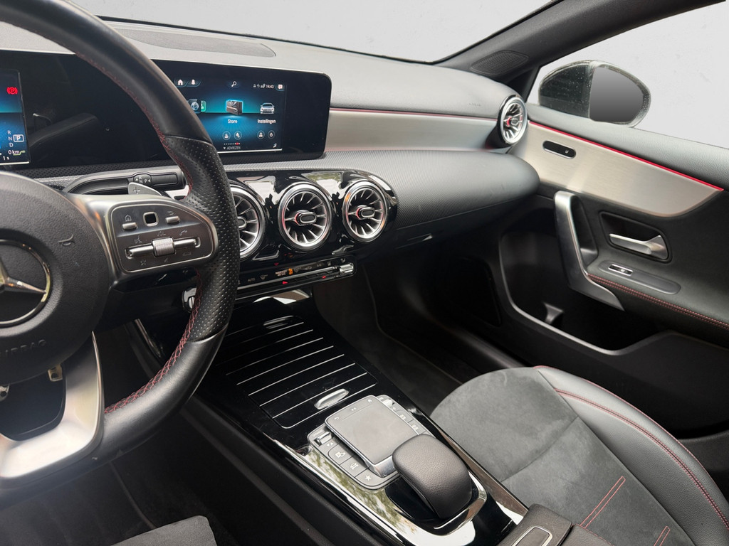 Mercedes-Benz A-Klasse 250 e AMG Premium Plus Aut- – Foto 7